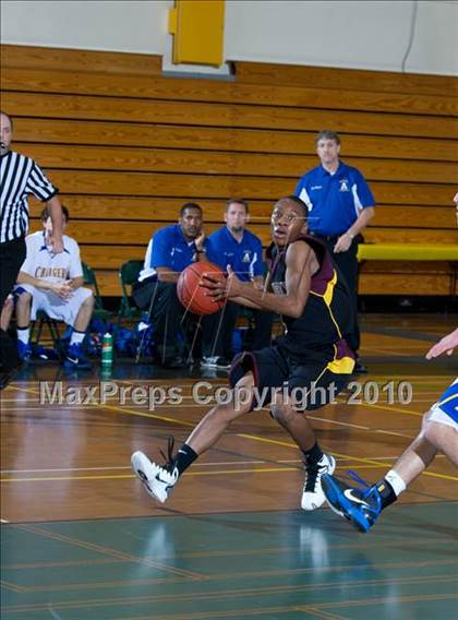 Thumbnail 3 in Arlington vs. Agoura (Santa Barbara Holiday Classic Tournament) photogallery.
