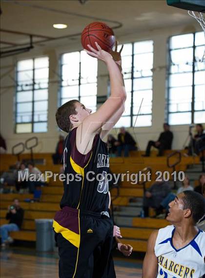 Thumbnail 3 in Arlington vs. Agoura (Santa Barbara Holiday Classic Tournament) photogallery.
