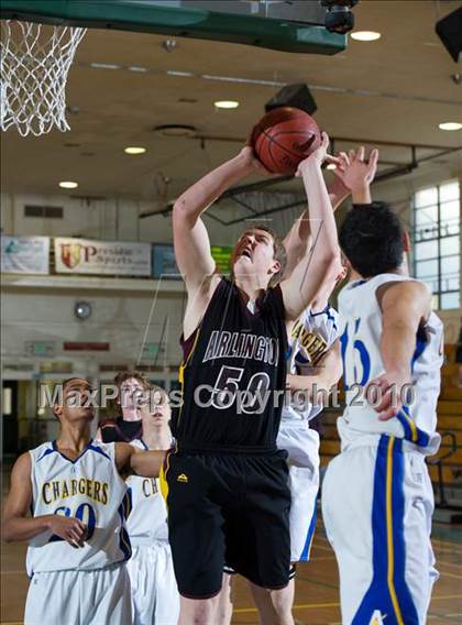Thumbnail 1 in Arlington vs. Agoura (Santa Barbara Holiday Classic Tournament) photogallery.