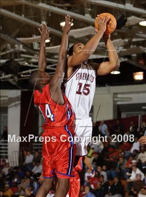 Thumbnail 3 in DeMatha Catholic vs St. Benedict's (Spalding Hoophall Classic) photogallery.