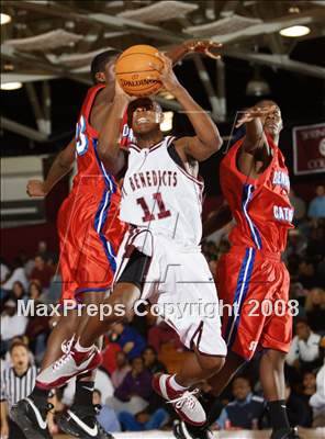 Thumbnail 2 in DeMatha Catholic vs St. Benedict's (Spalding Hoophall Classic) photogallery.
