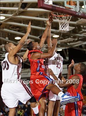 Thumbnail 3 in DeMatha Catholic vs St. Benedict's (Spalding Hoophall Classic) photogallery.