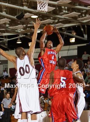 Thumbnail 2 in DeMatha Catholic vs St. Benedict's (Spalding Hoophall Classic) photogallery.