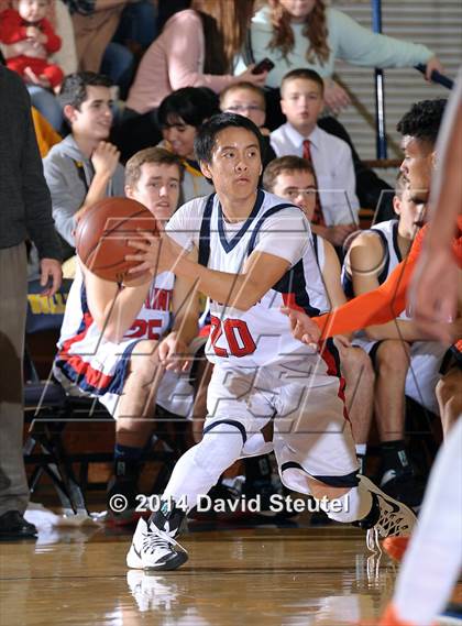 Thumbnail 3 in Cosumnes Oaks vs. Campolindo (Gridley Invitational) photogallery.
