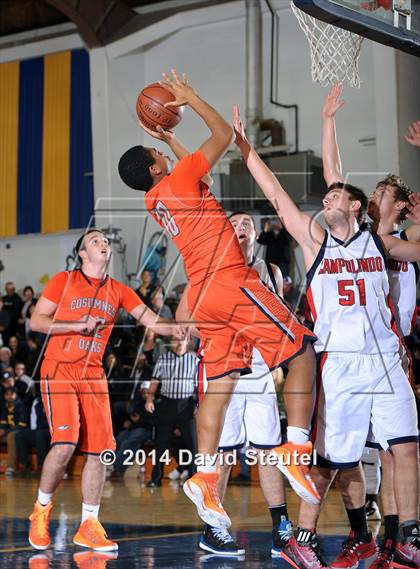 Thumbnail 2 in Cosumnes Oaks vs. Campolindo (Gridley Invitational) photogallery.