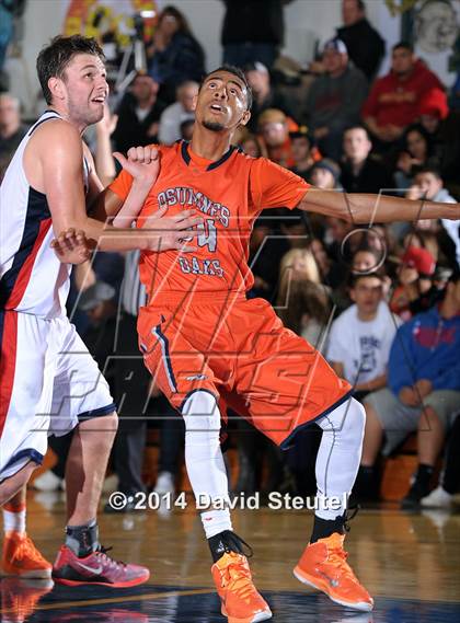 Thumbnail 3 in Cosumnes Oaks vs. Campolindo (Gridley Invitational) photogallery.