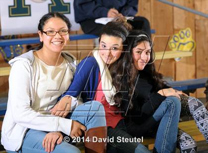 Thumbnail 1 in Cosumnes Oaks vs. Campolindo (Gridley Invitational) photogallery.