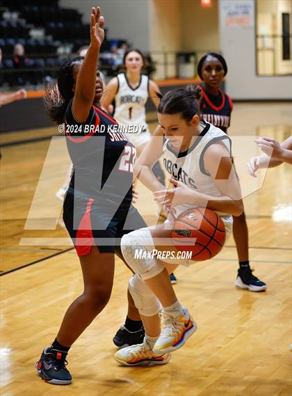 Thumbnail 2 in Gary vs Shelbyville (Bobcat Classic) photogallery.