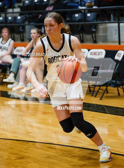 Thumbnail 1 in Gary vs Shelbyville (Bobcat Classic) photogallery.