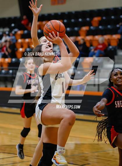 Thumbnail 2 in Gary vs Shelbyville (Bobcat Classic) photogallery.