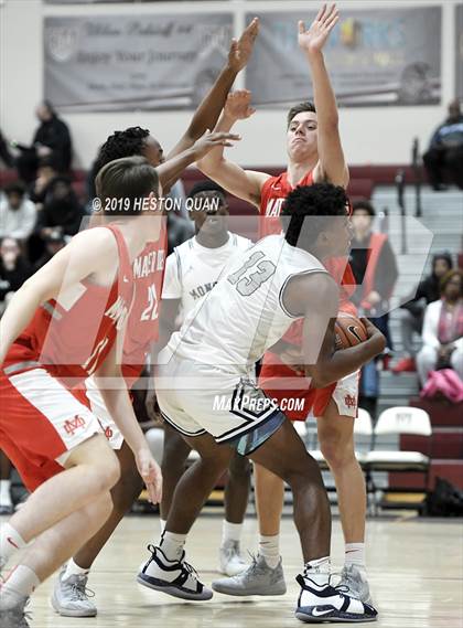 Thumbnail 3 in Mater Dei vs. Mayfair (Rancho Mirage Holiday Invitational) photogallery.
