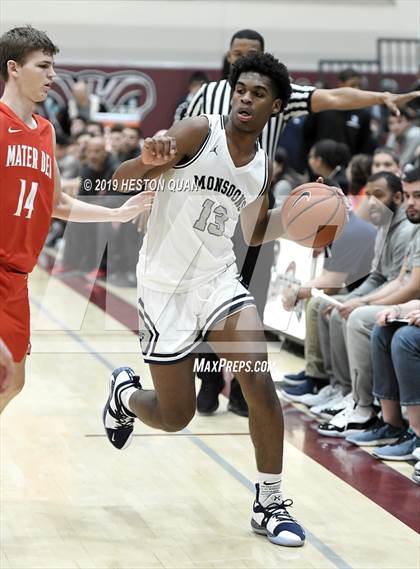 Thumbnail 3 in Mater Dei vs. Mayfair (Rancho Mirage Holiday Invitational) photogallery.