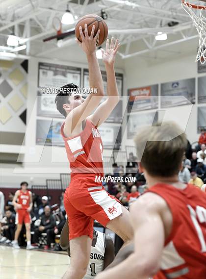 Thumbnail 1 in Mater Dei vs. Mayfair (Rancho Mirage Holiday Invitational) photogallery.