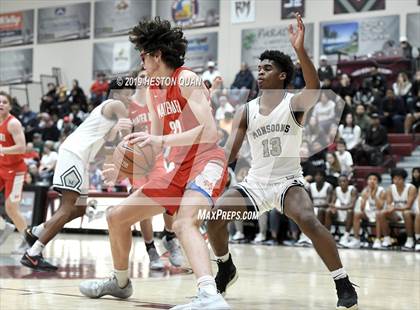 Thumbnail 1 in Mater Dei vs. Mayfair (Rancho Mirage Holiday Invitational) photogallery.