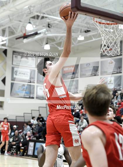 Thumbnail 2 in Mater Dei vs. Mayfair (Rancho Mirage Holiday Invitational) photogallery.