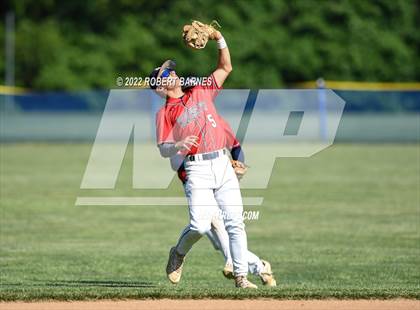 Thumbnail 2 in Holy Ghost Prep vs. Littlestown (PIAA 4A First Round Playoff) photogallery.