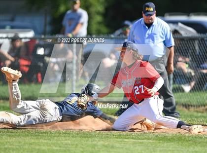 Thumbnail 2 in Holy Ghost Prep vs. Littlestown (PIAA 4A First Round Playoff) photogallery.