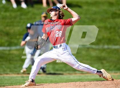 Thumbnail 3 in Holy Ghost Prep vs. Littlestown (PIAA 4A First Round Playoff) photogallery.