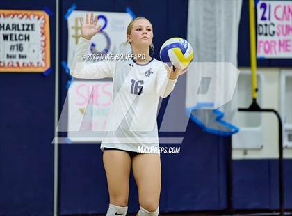 Thumbnail 3 in JV: Oxnard @ Dos Pueblos photogallery.