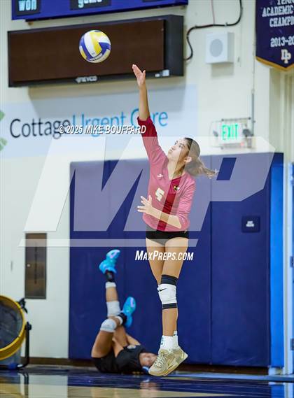 Thumbnail 1 in JV: Oxnard @ Dos Pueblos photogallery.
