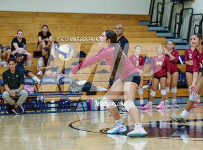 Thumbnail 2 in JV: Oxnard @ Dos Pueblos photogallery.