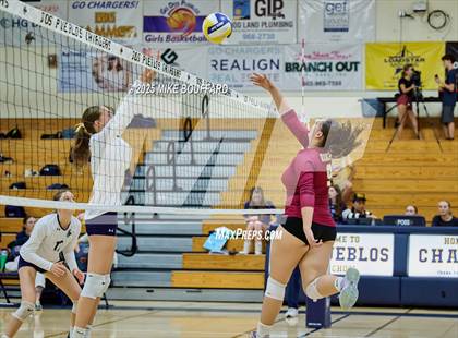 Thumbnail 2 in JV: Oxnard @ Dos Pueblos photogallery.
