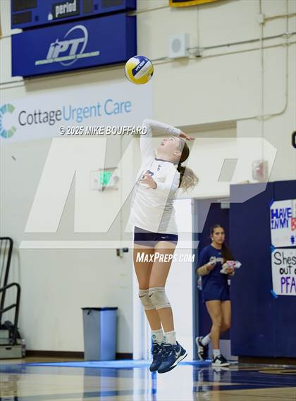 Thumbnail 2 in JV: Oxnard @ Dos Pueblos photogallery.