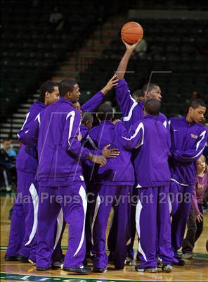 Thumbnail 1 in Trenton Catholic Academy vs Bishop Loughlin (Prime Time Shootout) photogallery.