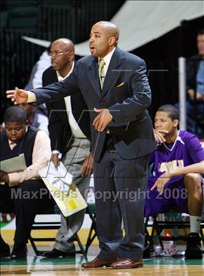 Thumbnail 3 in Trenton Catholic Academy vs Bishop Loughlin (Prime Time Shootout) photogallery.