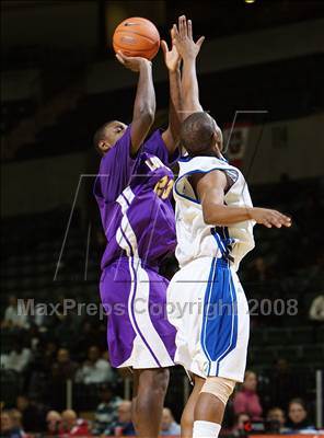 Thumbnail 1 in Trenton Catholic Academy vs Bishop Loughlin (Prime Time Shootout) photogallery.