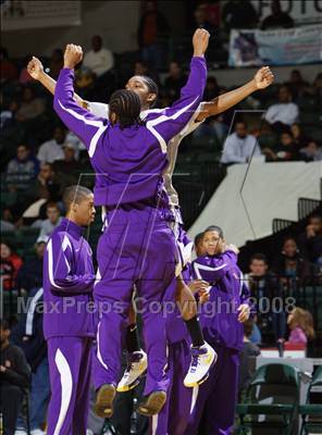 Thumbnail 3 in Trenton Catholic Academy vs Bishop Loughlin (Prime Time Shootout) photogallery.