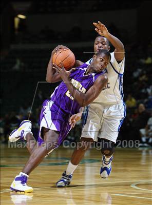 Thumbnail 1 in Trenton Catholic Academy vs Bishop Loughlin (Prime Time Shootout) photogallery.