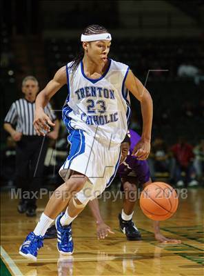 Thumbnail 2 in Trenton Catholic Academy vs Bishop Loughlin (Prime Time Shootout) photogallery.