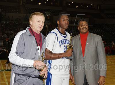 Thumbnail 2 in Trenton Catholic Academy vs Bishop Loughlin (Prime Time Shootout) photogallery.
