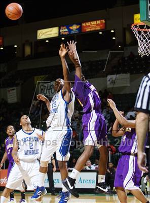 Thumbnail 3 in Trenton Catholic Academy vs Bishop Loughlin (Prime Time Shootout) photogallery.