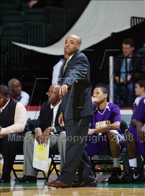 Thumbnail 3 in Trenton Catholic Academy vs Bishop Loughlin (Prime Time Shootout) photogallery.