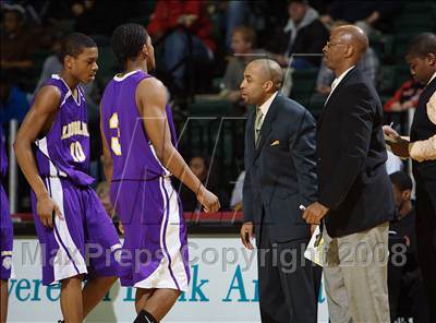Thumbnail 2 in Trenton Catholic Academy vs Bishop Loughlin (Prime Time Shootout) photogallery.