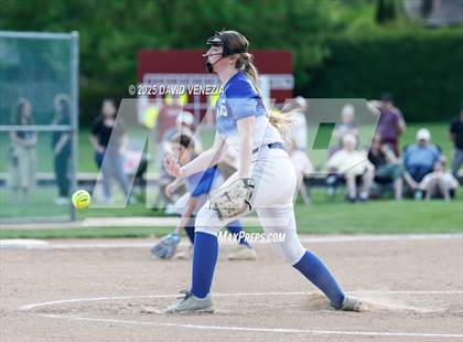 Thumbnail 3 in Union Catholic @ Summit photogallery.