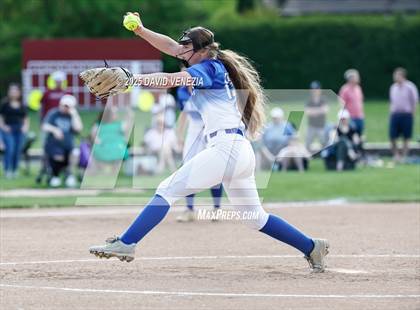 Thumbnail 2 in Union Catholic @ Summit photogallery.