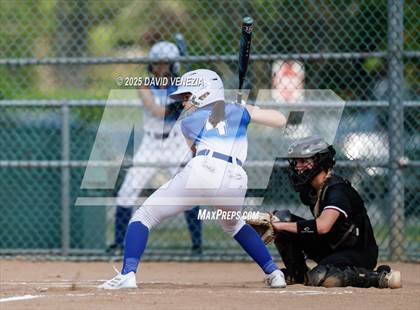 Thumbnail 3 in Union Catholic @ Summit photogallery.