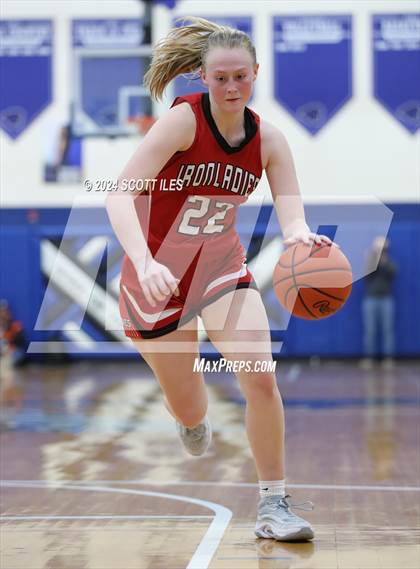 Thumbnail 1 in Jackson vs. Sheridan (OHSAA D2 District Semifinal) photogallery.