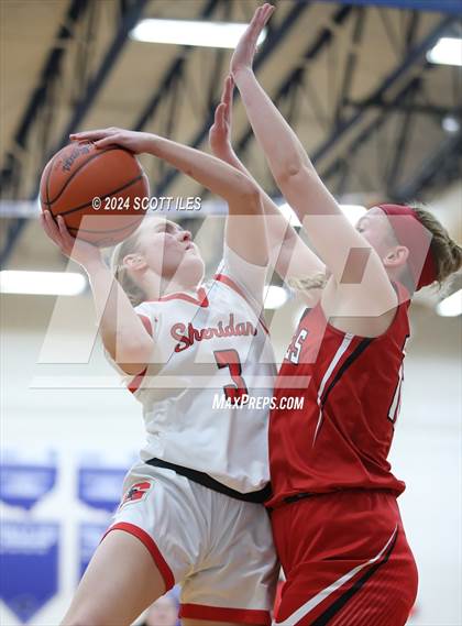 Thumbnail 3 in Jackson vs. Sheridan (OHSAA D2 District Semifinal) photogallery.