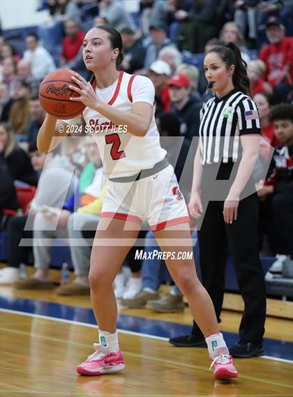 Thumbnail 1 in Jackson vs. Sheridan (OHSAA D2 District Semifinal) photogallery.