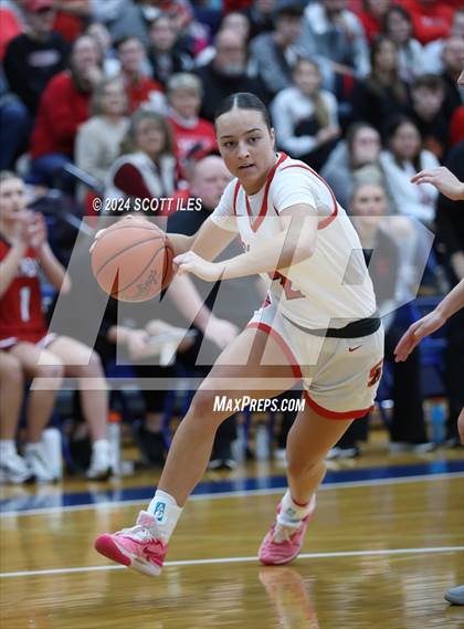 Thumbnail 2 in Jackson vs. Sheridan (OHSAA D2 District Semifinal) photogallery.