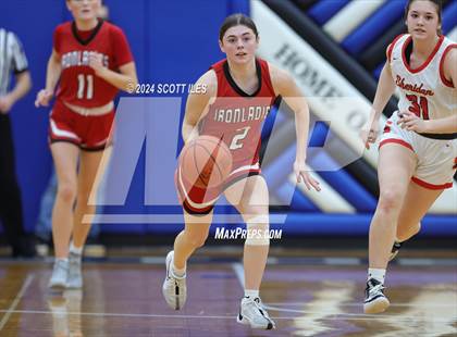 Thumbnail 3 in Jackson vs. Sheridan (OHSAA D2 District Semifinal) photogallery.