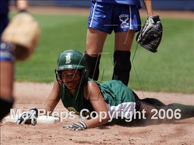 Thumbnail 2 in St. Patrick-St. Vincent vs St. Vincent (Section Class A Final) photogallery.