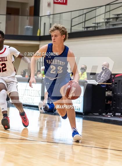 Thumbnail 3 in MacArthur [Douglas] vs Churchill photogallery.