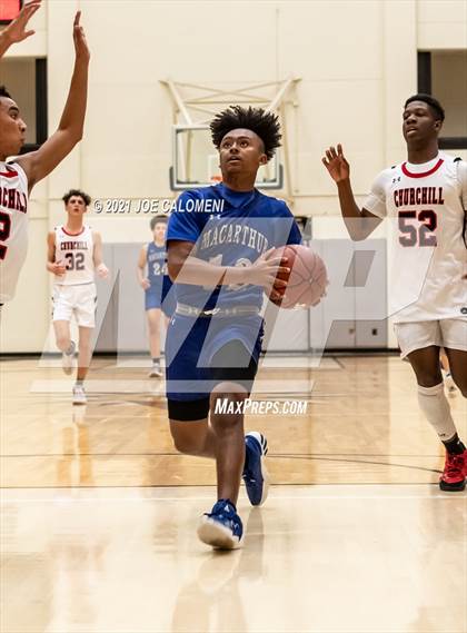 Thumbnail 3 in MacArthur [Douglas] vs Churchill photogallery.