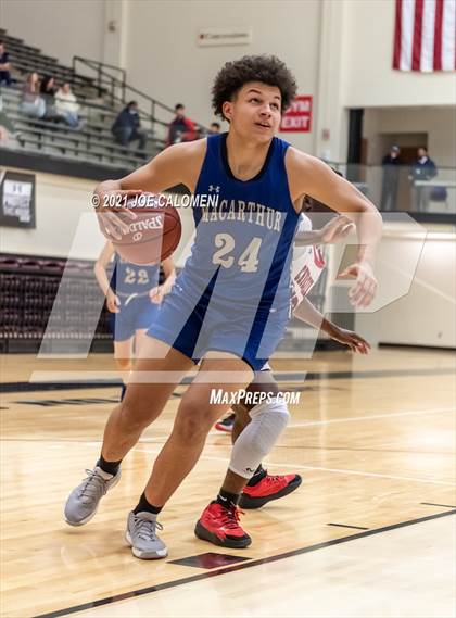 Thumbnail 1 in MacArthur [Douglas] vs Churchill photogallery.