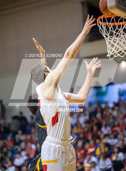 Thumbnail 1 in Torrey Pines vs. Cathedral Catholic (CIF SDS Open Division Finals} photogallery.